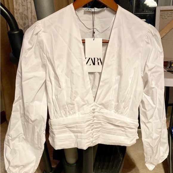 🤩ZARA SPAIN PLEATED POPLIN BLOUSE WHITE - Size M ✨SPRING / SUMMER COLLECTION 🌻 - Picture 2 of 5